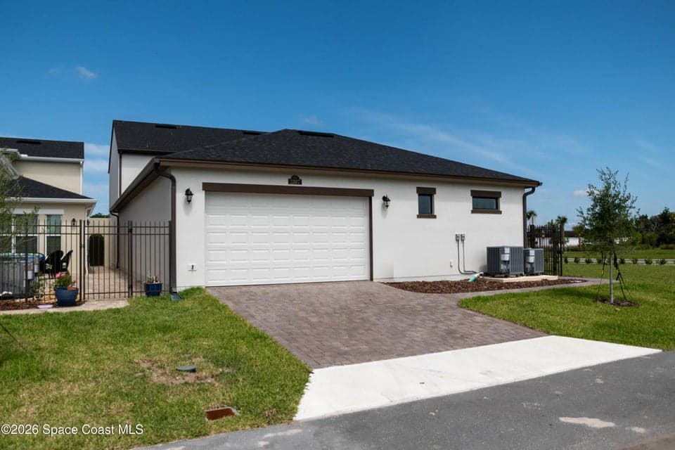 2307 Spur Drive, Melbourne, FL 32940 photo 4