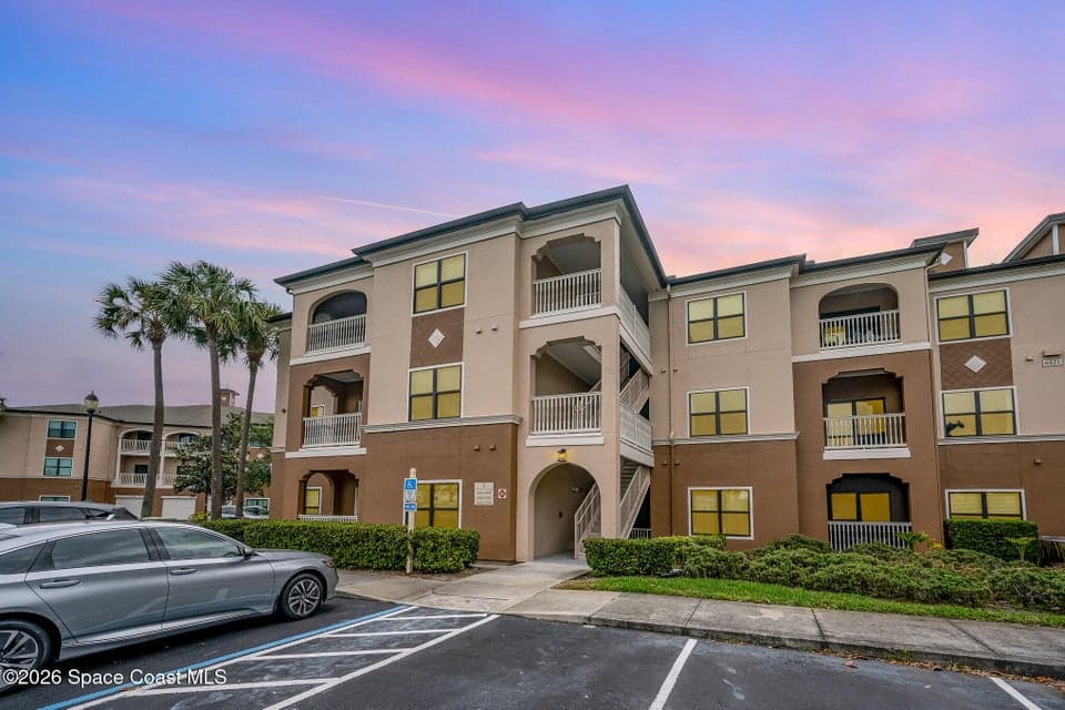 6421 Borasco Drive 3204, Melbourne, FL 32940 photo 2