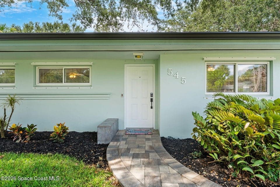 545 Seabreeze Drive, Indialantic, FL 32903 photo 5