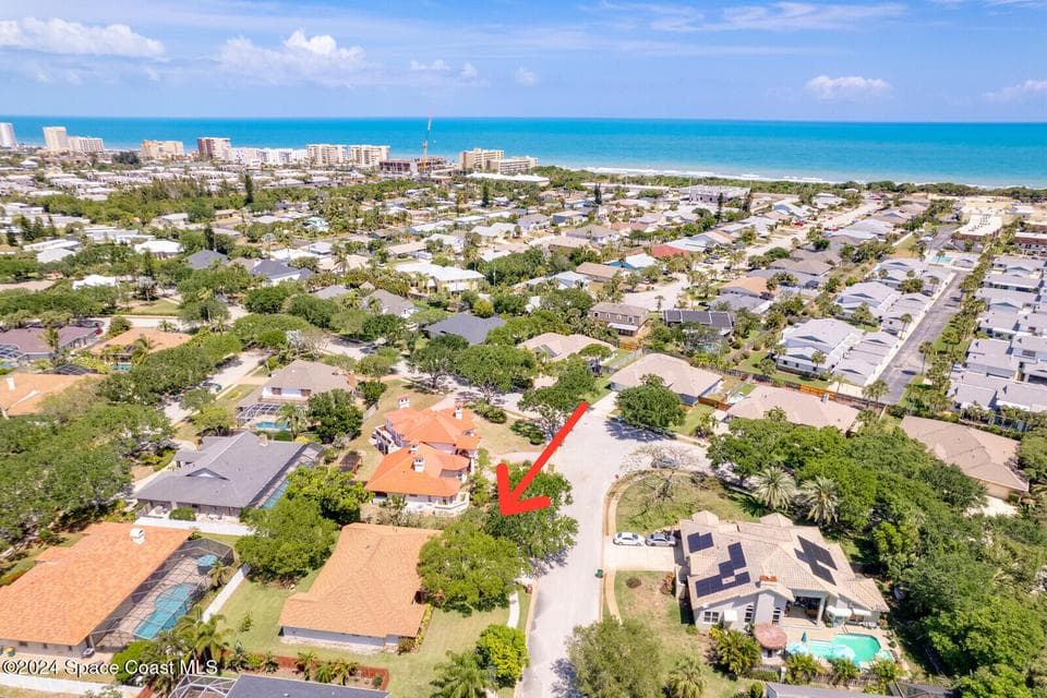 410 Oriole Lane, Indialantic, FL 32903
