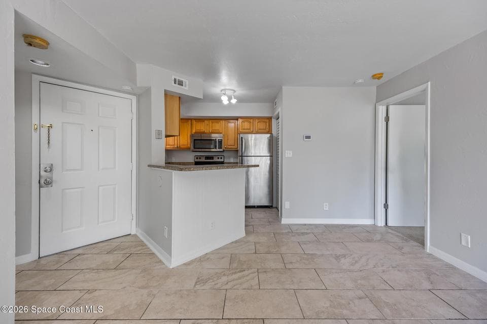 650 Island Club Court 160, Indialantic, FL 32903 photo 4