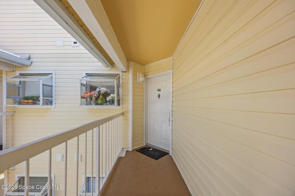 650 Island Club Court 160, Indialantic, FL 32903