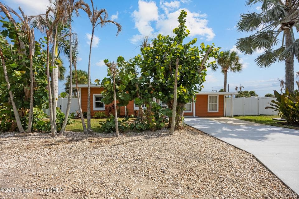 125 Franklyn Avenue, Indialantic, FL 32903