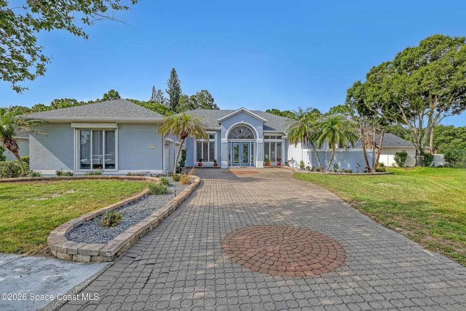 427 Kimberly Drive, Melbourne, FL 32940 photo 2