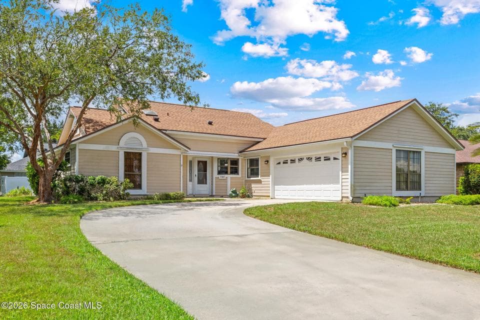 1301 Aventura Way, Melbourne, FL 32940
