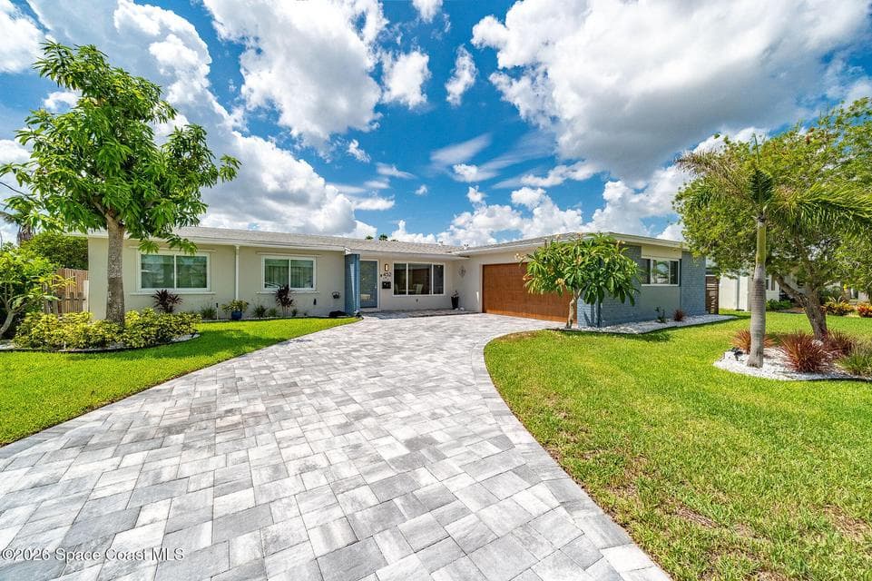 452 Cardinal Drive, Satellite Beach, FL 32937