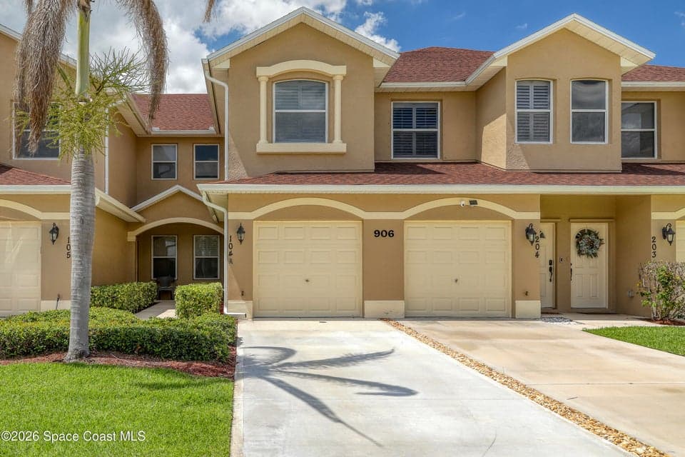 906 Ocaso Lane 104, Rockledge, FL 32955 photo 3