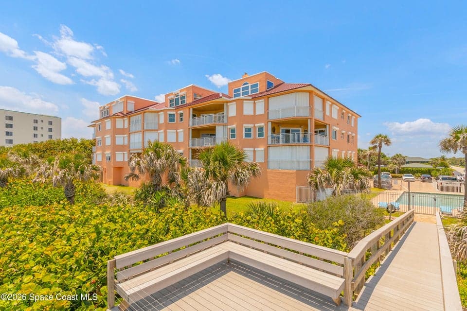 1395 Highway A1a Highway 302, Satellite Beach, FL 32937 photo 2