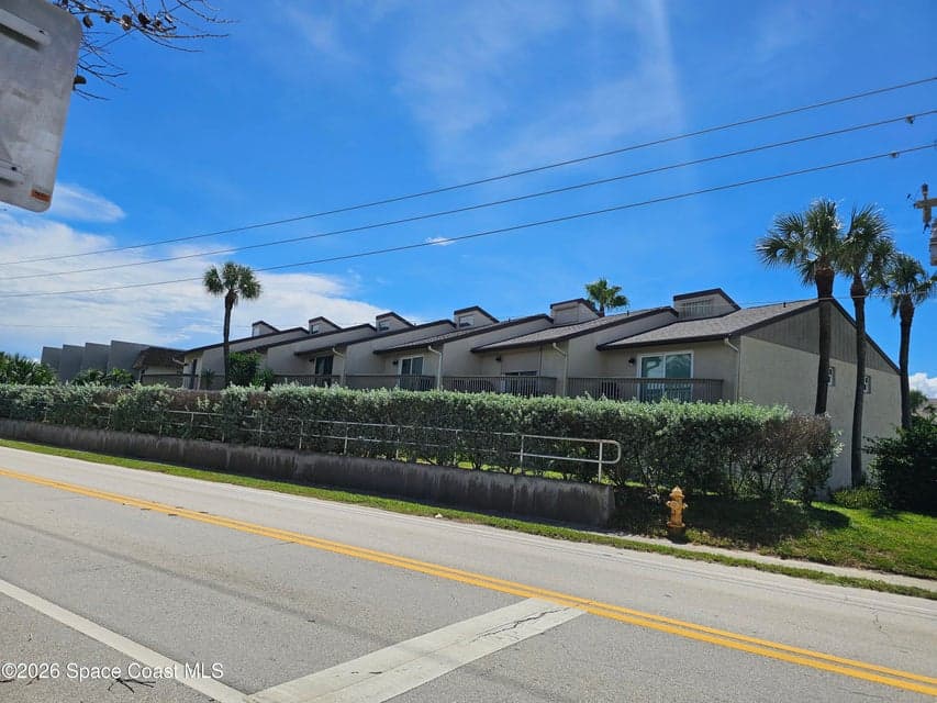 201 6th Avenue B, Melbourne Beach, FL 32951 photo 2