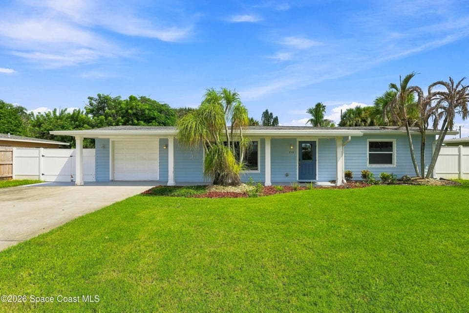 110 W Pasco Lane S, Cocoa Beach, FL 32931
