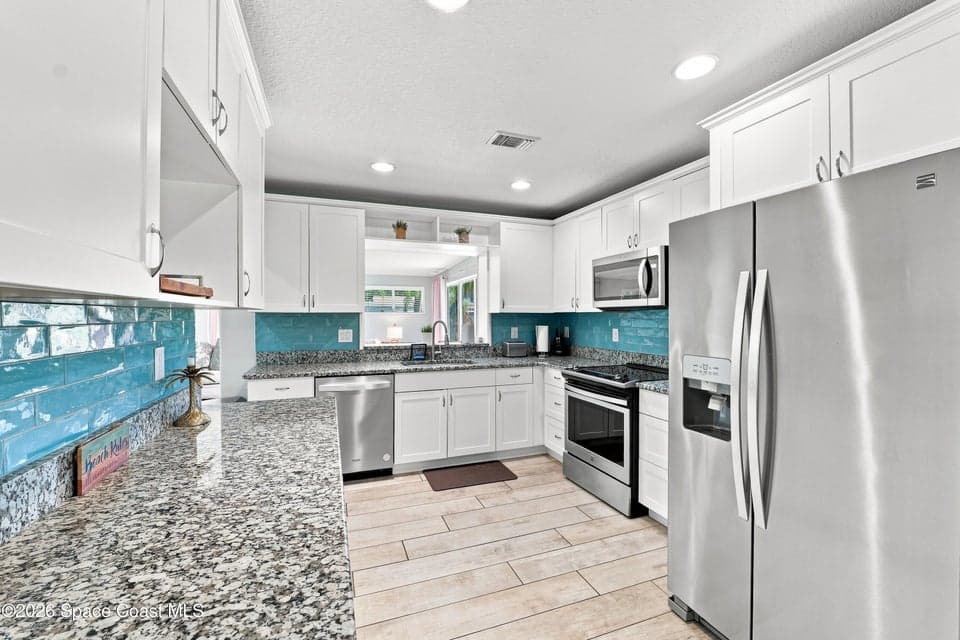 110 W Pasco Lane S, Cocoa Beach, FL 32931 photo 4