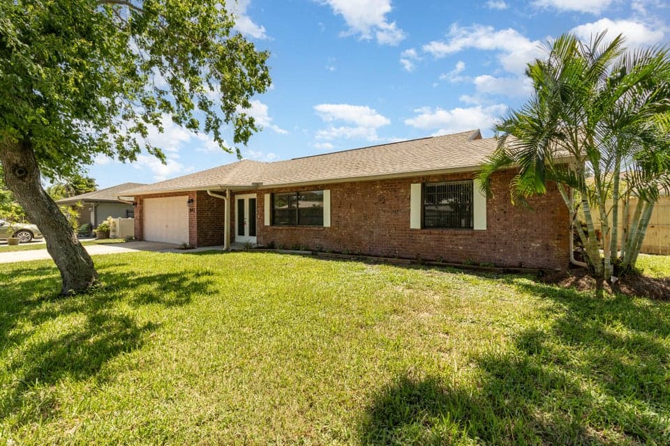 841 Raintree Avenue, Rockledge, FL 32955 photo 2