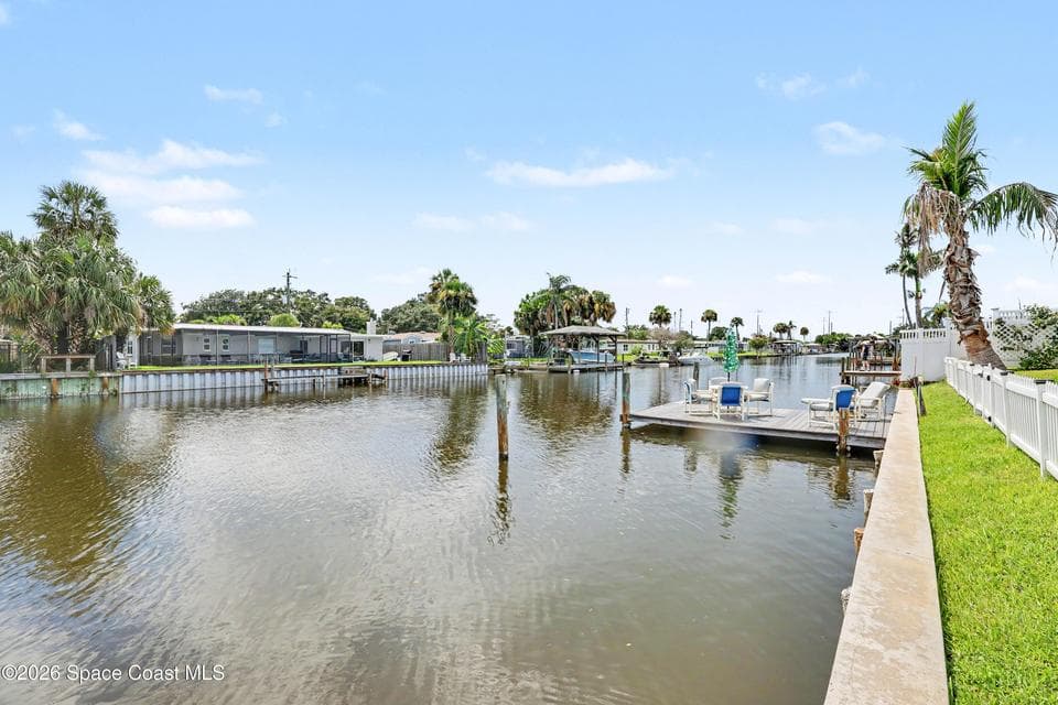 365 Needle Boulevard, Merritt Island, FL 32953 photo 5