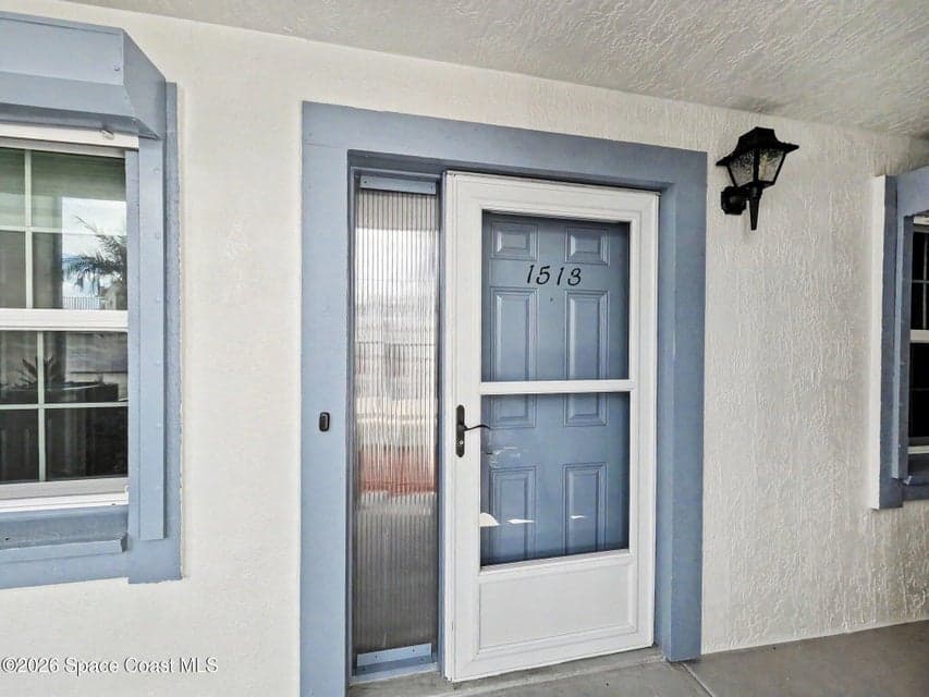 660 S Brevard Avenue 1513, Cocoa Beach, FL 32931 photo 3