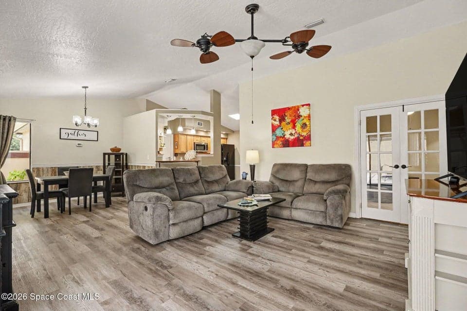 594 Pine Forest Court, Melbourne, FL 32940 photo 5