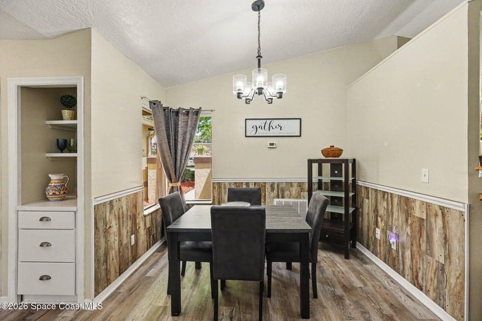 594 Pine Forest Court, Melbourne, FL 32940 photo 6
