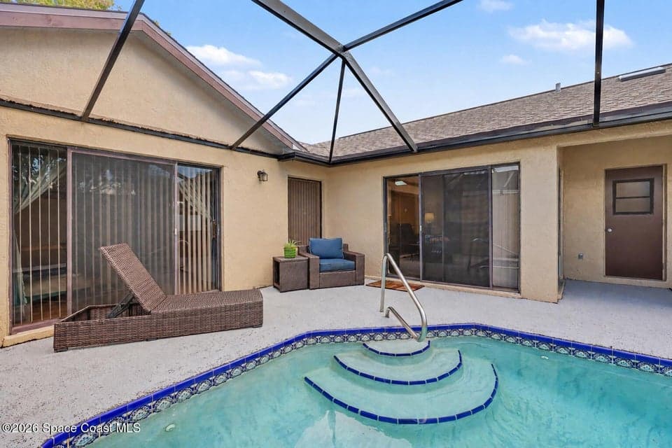 594 Pine Forest Court, Melbourne, FL 32940 photo 3