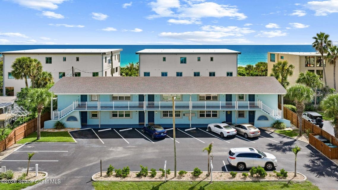 1011 S Miramar Avenue Unt8, Indialantic, FL 32903 photo 4