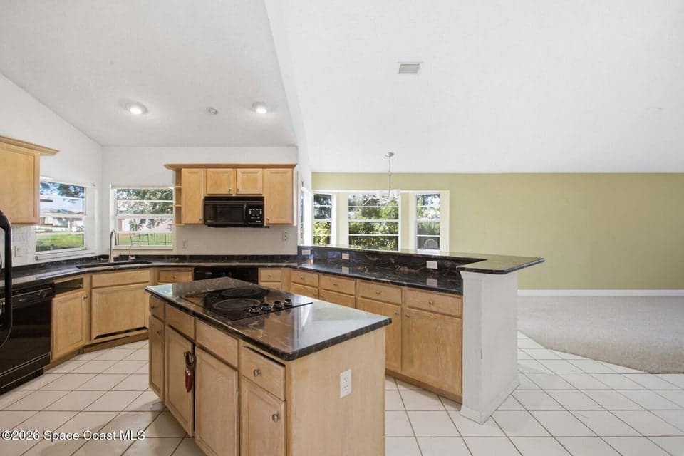 452 Kimberly Drive, Melbourne, FL 32940 photo 6