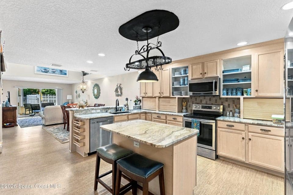 101 Coral Way E 2, Indialantic, FL 32903 photo 4