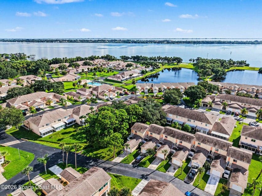 277 Current Drive 1-13, Rockledge, FL 32955 photo 2