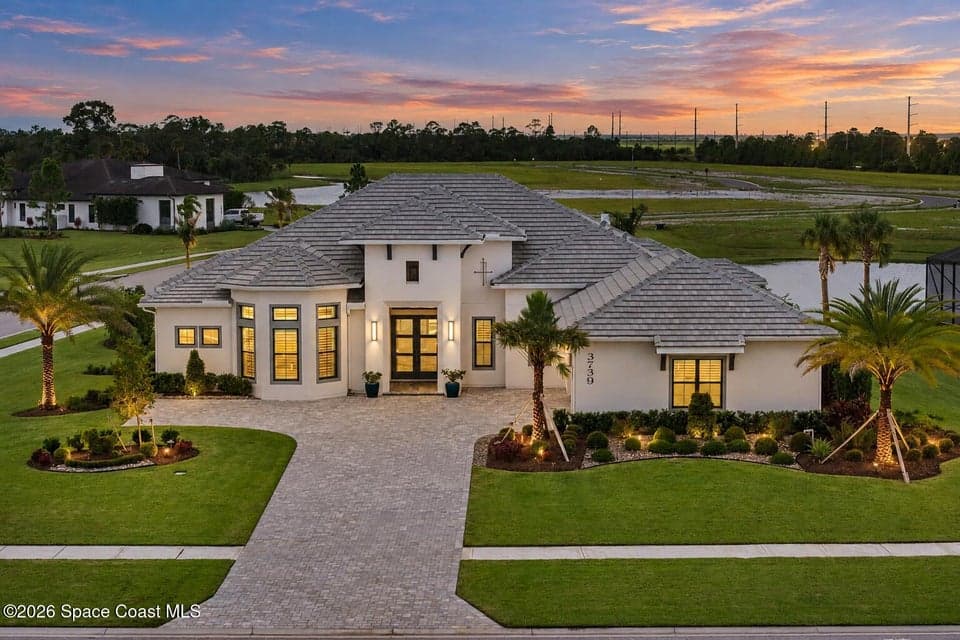 3739 Lake Adelaide Place, Rockledge, FL 32955